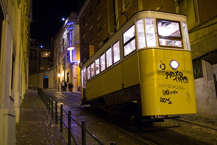 Lissabon, vervoer, nacht, graffiti, tram, heuvel, oude