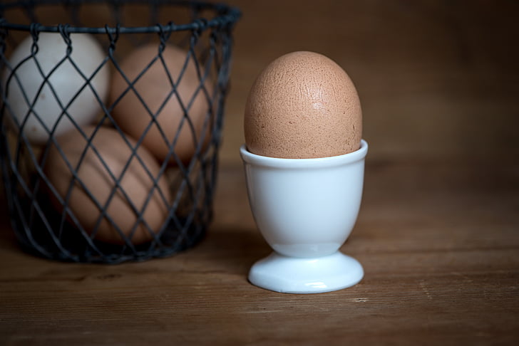 huevo, huevo de gallina, huevo marrón, cesta, alimentos, nutrición, comer