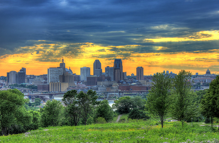 St. paul, Minneapolis, Minnesota, al atardecer, puesta de sol, cielo, nubes