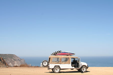 Portugalsko, pláž, surfovací prkno, auto, navigace na webu disku, 4 x 4, terénní vozidlo