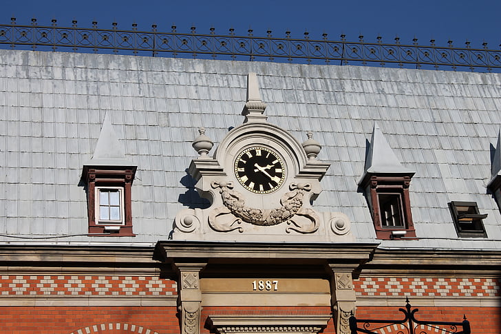 Gliwice, el casco antiguo, reloj, monumentos, Monumento, tiempo, arquitectura