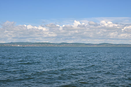 Mar hongaresa, Lago Balatón, l'aigua, l'estiu, núvols, Tihany, llum del sol