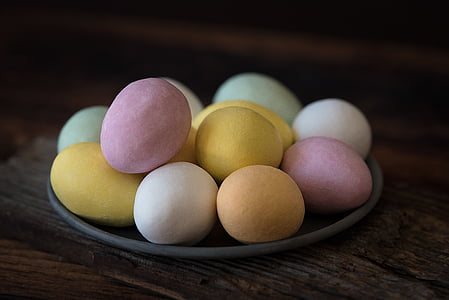 tojás, Csokoládébol készitet tojások, tojás a cukormáz, Candy, Húsvét, húsvéti tojás, csokoládé