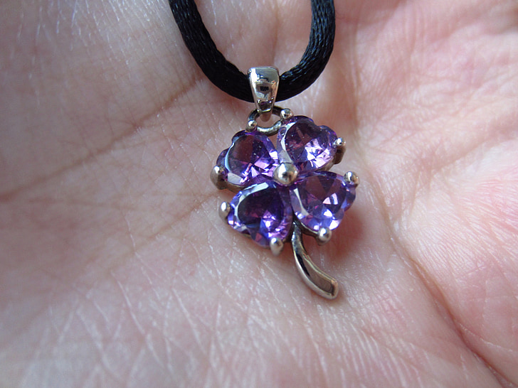 pendant, clover, luck, 4-leaf, precious, jewelry, purple