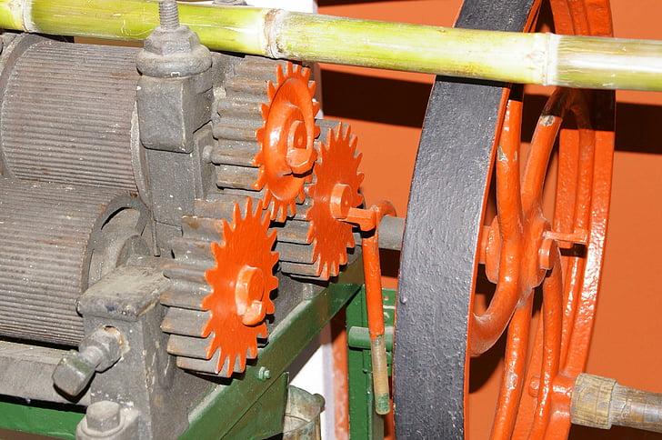 sugarcane machine, rum making, machinery spain, motril, ron montero, old machinery, agriculture
