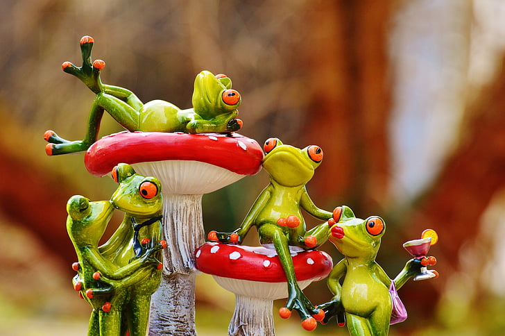 frogs, mushrooms, figures, group, funny, cute, animals