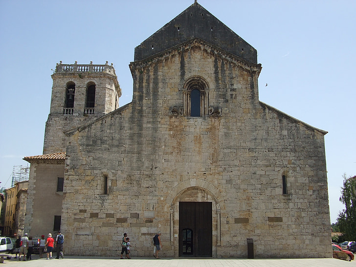 Besalú, Chiesa, Catalogna, Spagna
