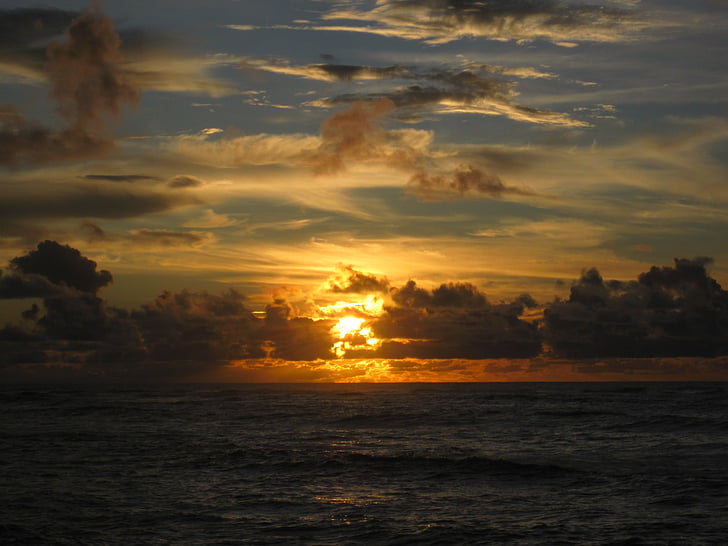 Hawaje, zachód słońca, sceniczny
