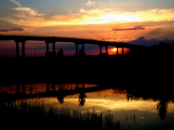 západ slnka, Most, slnko, vody, reflexie, červená, vo večerných hodinách