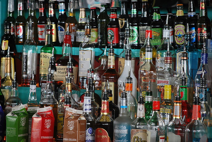 liquor, alkohol, ital, whiskey, rum, üveg, vodka