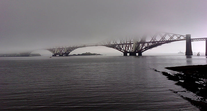 forth bridge, railway, misty