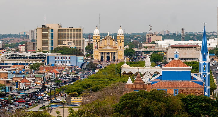 Maracaibo, Venezuela, stad, stedelijke, gebouwen, kerk, het platform