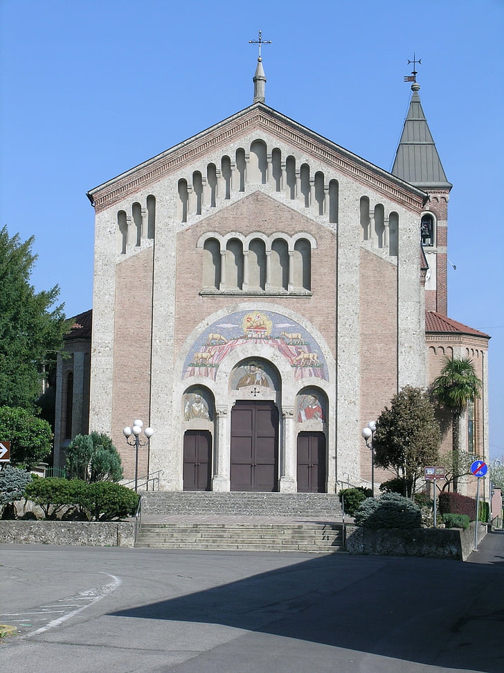 Kościół, Porto d'adda, Cornate d'adda, Adda