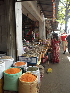 Mart, pouličný trh, Colombo, Srí lanka, korenie