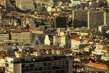 Marseille, panoramsko kolo Wiener Riesenrad, pristanišča