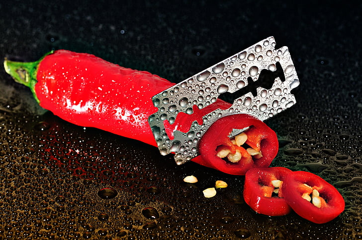 pepperoni, red, sharp, cut, knife, razor blade, wet