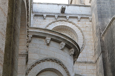 Собор Сен-Пьер, Ангулем, Франция, Пуату, Церковь, Кафедральный собор, атипичные церковь