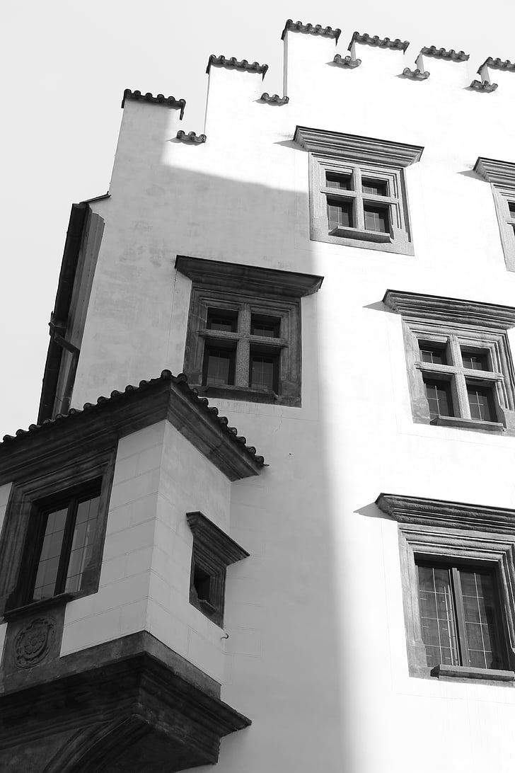 akna, hoone, maja, arhitektuur, vana, vana hoone, must ja valge