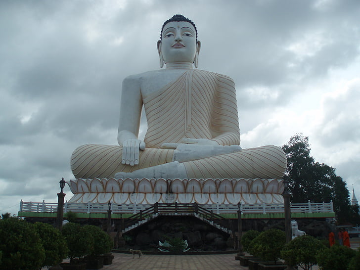 Kande vihare temple, Sri lanka, Budha, statue de, nuageux, Bouddha, bouddhisme