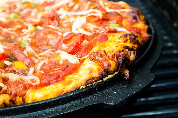 Pan pizza, Pizza, Grill, barbecue, faitout, festonnée, fromage
