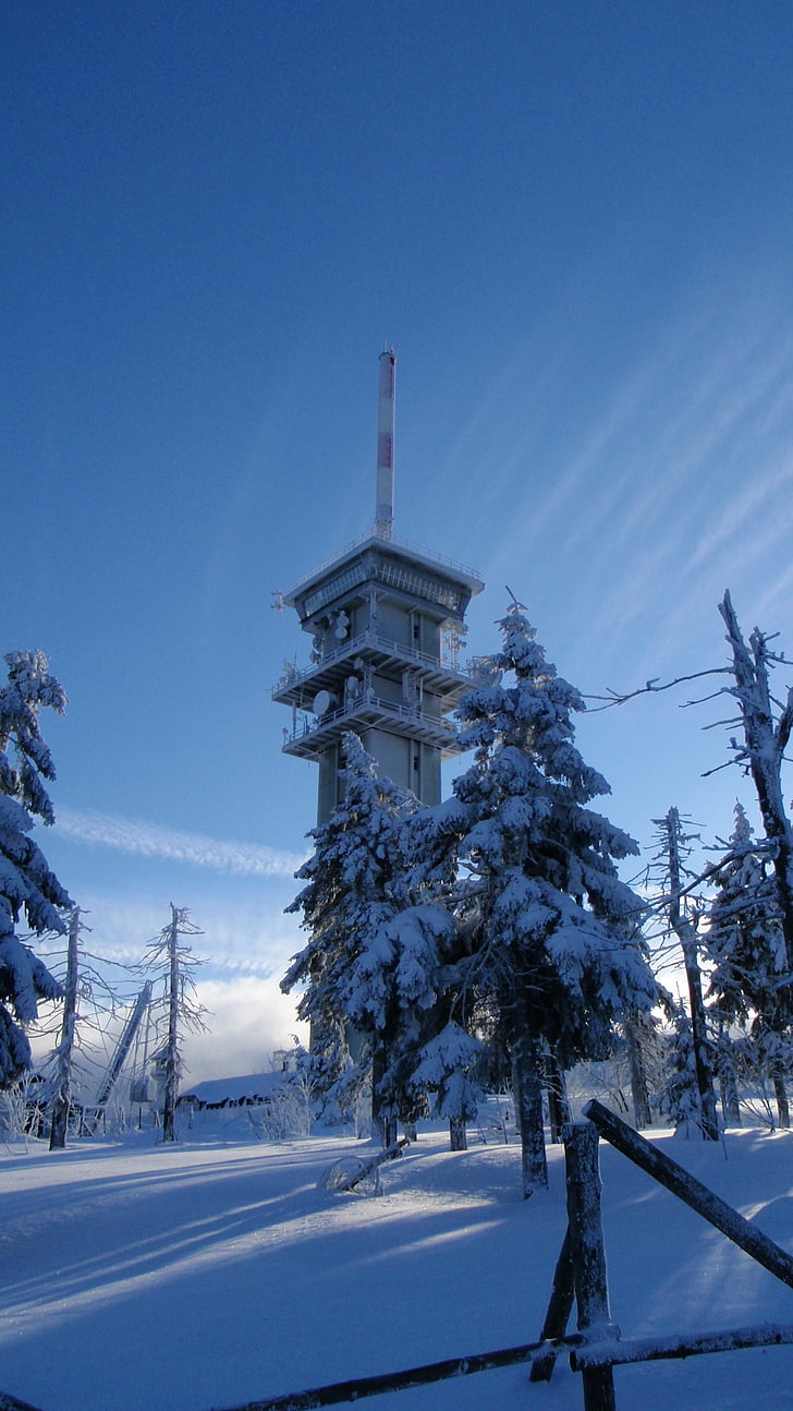 Torre, klínovec, neu, blanc, l'hivern, sostre, cobert de neu