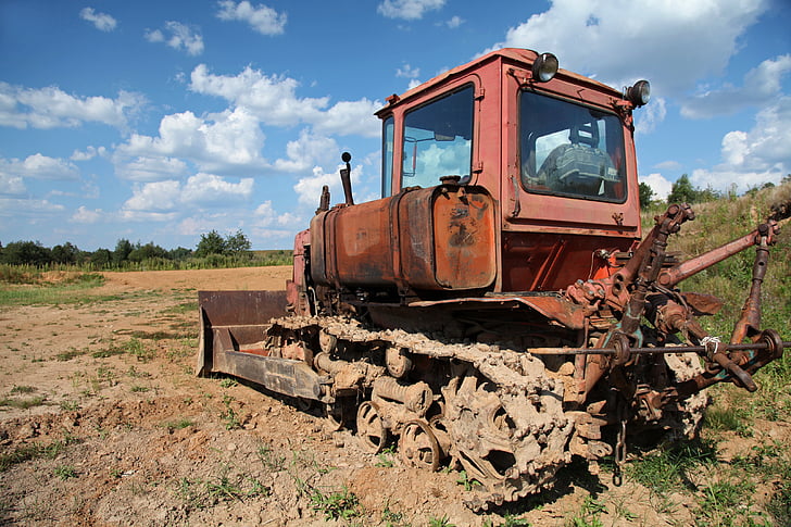 traktorius, šliaužiklio traktoriaus, sena technika