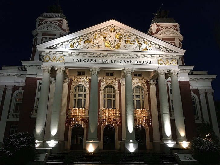 Sofia, Bulharsko, národné divadlo ivan vazov, Architektúra, Pešia turistika, noc, slávne miesto