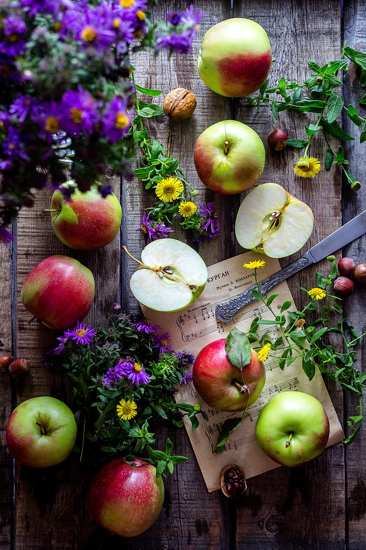 яблука, сад, дерев'яний стіл, Натюрморт, Яблуневий сад, яблуко, фрукти