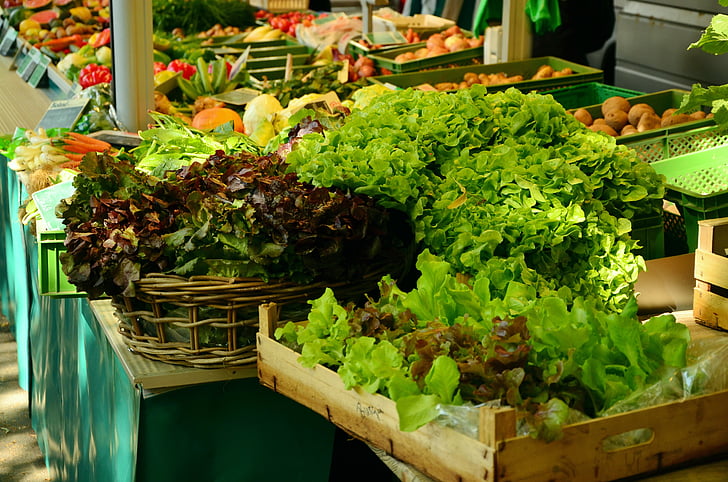 salāti, tirgus, tirgus kabīne, zaļie salāti, dārzeņi, Frisch, veselīgi