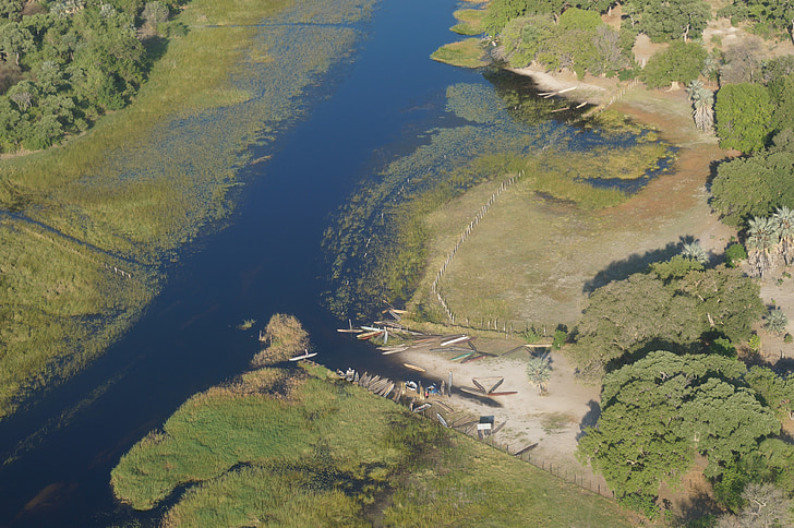 vol panoramique, vue aérienne, delta de l’Okavango, l’Afrique, Botswana