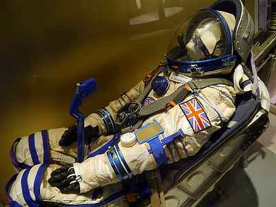 traje espacial, Museo, astronauta británico, astronauta, espacio, traje, hombre