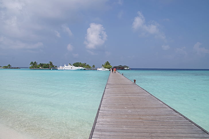 maladives, raj otok, vodni taksi, pomol, modro vodo