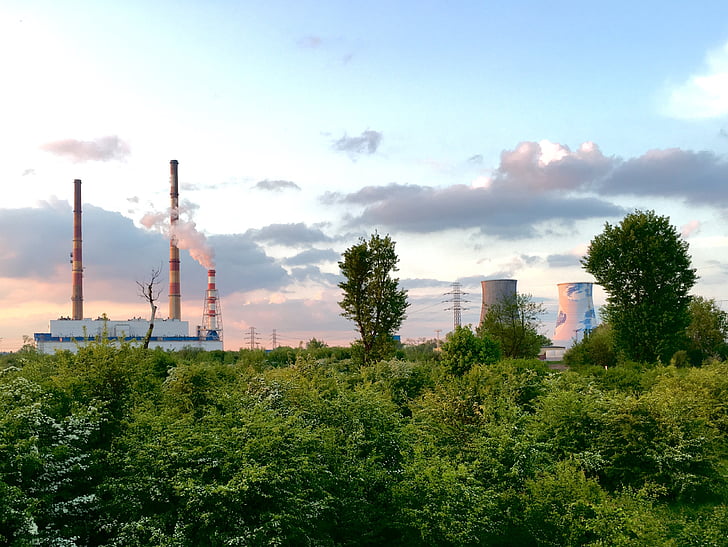 Κρακοβία, Καμινάδες και Καπνοσυλλέκτες, συνδυασμένη παραγωγή θερμότητας και ηλεκτρικής ενέργειας, η βιομηχανία, Πολωνία, καπνός, ουρανός