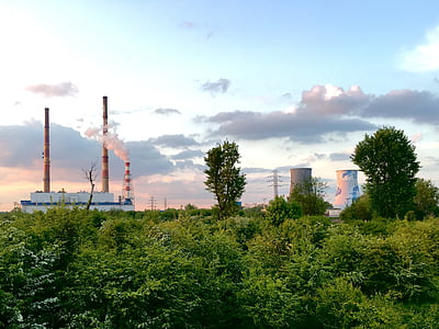 Krakov, komíny, kombinovaná výroba tepla a elektrické energie, odvětví, Polsko, kouř, obloha