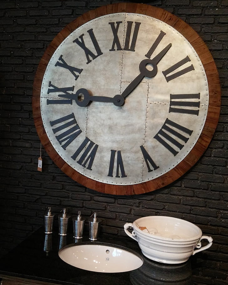 roman, numerals, wall lock, large, clock, time, old-fashioned