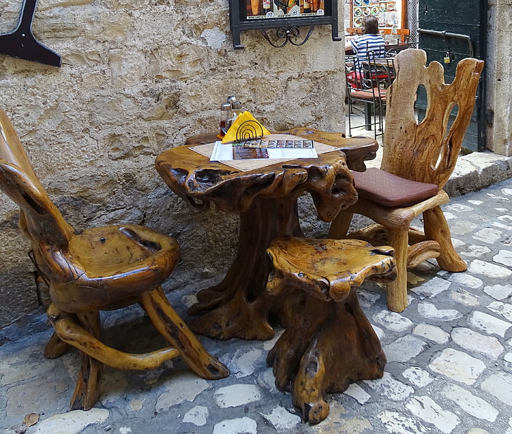 croatia, split, streetscape, alley, seating arrangement, table, chairs
