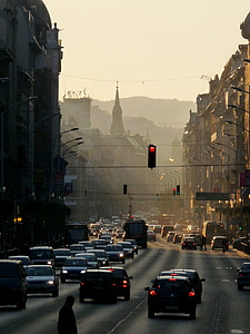Budapest, utca, este, nap, sugarak, alkonyat, naplemente