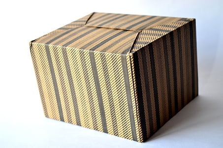 kartona kastē, lodziņš, dāvana, kartons, pakete, izolēta, brūns