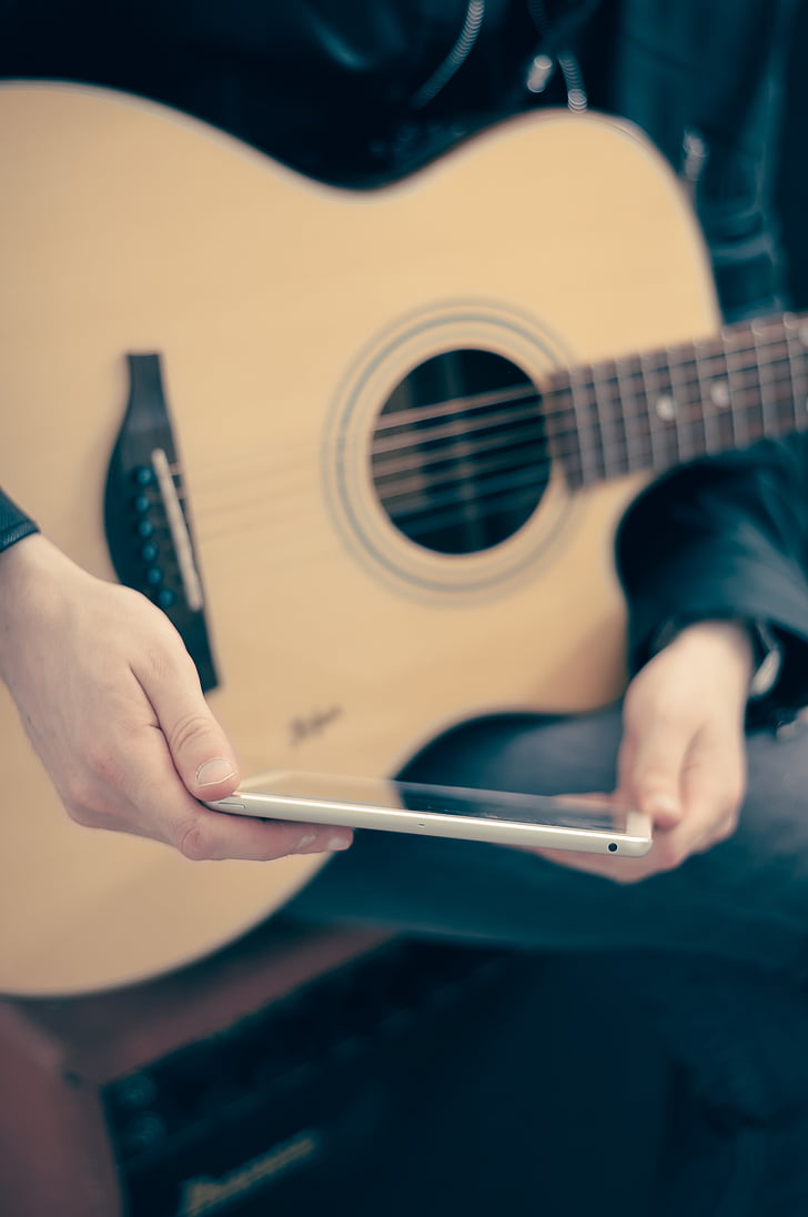 persoon, bedrijf, wit, smartphone, iPad, Tablet PC, akoestische gitaar