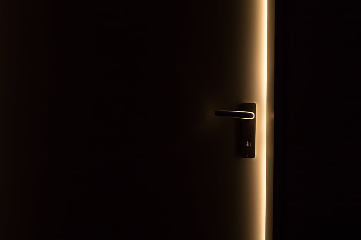 gelap, pintu, handle pintu, cahaya, gagang pintu, terbuka, logam