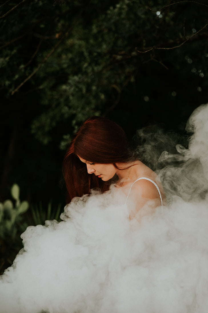 Kobieta, za, dym, zrzut ekranu, włosy, drzewo, dama drzewo