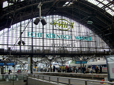 Colònia, estació de tren, l'estació principal de Colònia, estació central, estructura d'acer, sostre de l'estació, tren