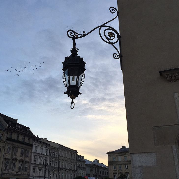 lamp, krakow, poland, evening