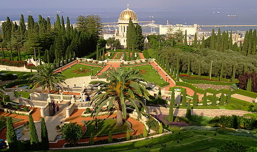 Haifa, Bahá ' í víry, Bahá ' í weltzentrum, svatyně, Bahá ' í víry zahrada