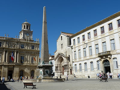 Arles, Francija, Rona, staro mestno jedro, zgodovinsko, stolp, prostor