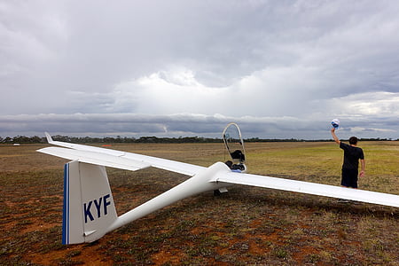 glider, runway, aviation, aircraft, flying, landing, plane