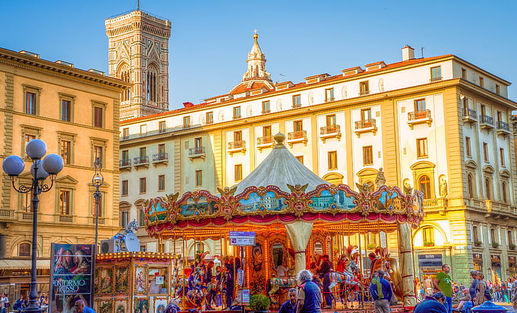 karuselli, Firenze, Italia, Vanhankaupungin aukio, huvipuisto ratsastaa, City, arkkitehtuuri