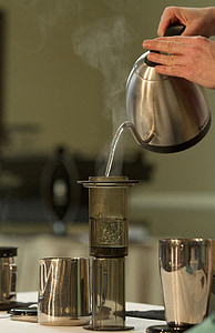 커피 만들기, 어로 보도, 커피, 차, 뜨거운 물