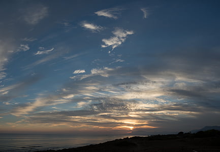 solnedgang, Cabopino, Marbella, Malaga, Spania, himmelen, sjøen