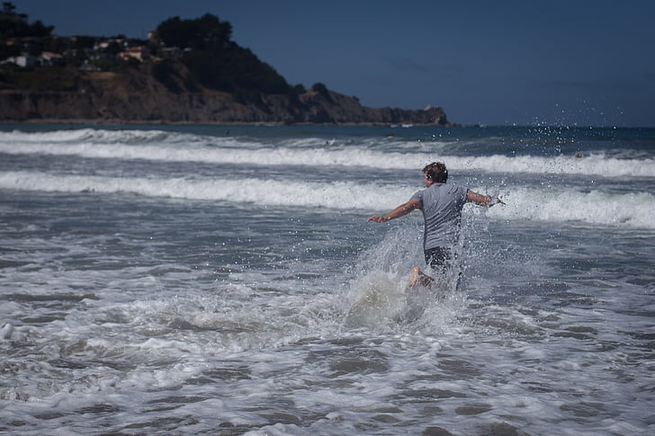 Anak laki-laki, anak, menyenangkan, Bahagia, menjalankan, gelombang, Splash